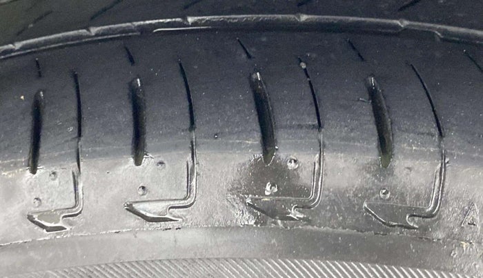 2021 Honda City 1.5L I-VTEC VX CVT, Petrol, Automatic, 31,558 km, Left Rear Tyre Tread
