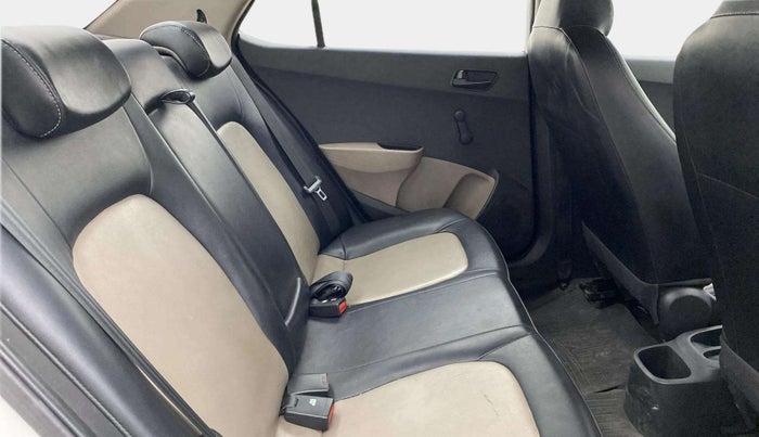 2019 Hyundai XCENT PRIME T  VTVT PLUS  CNG, CNG, Manual, 63,981 km, Right Side Rear Door Cabin