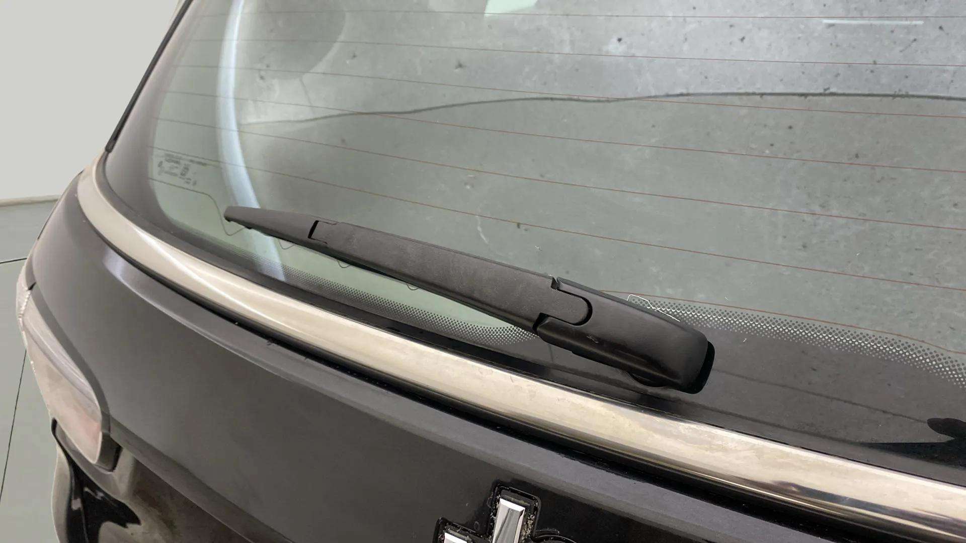 Rear-windshield-wiper-blade-24
