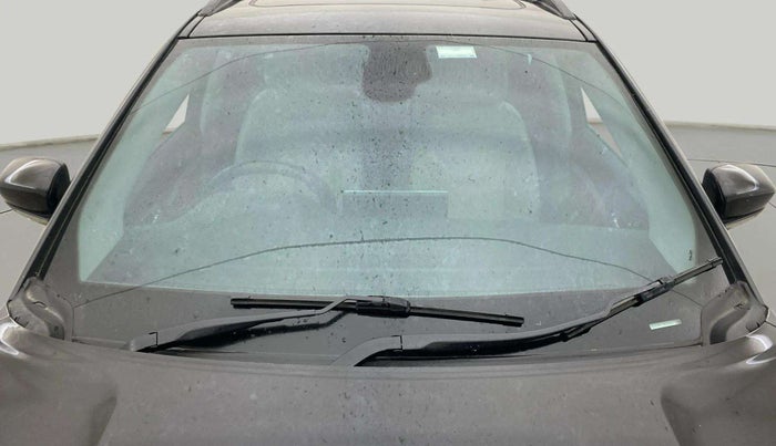 2021 Jeep Compass LIMITED (O) 2.0 DIESEL 4X4 AT, Diesel, Automatic, 66,890 km, Front Windshield