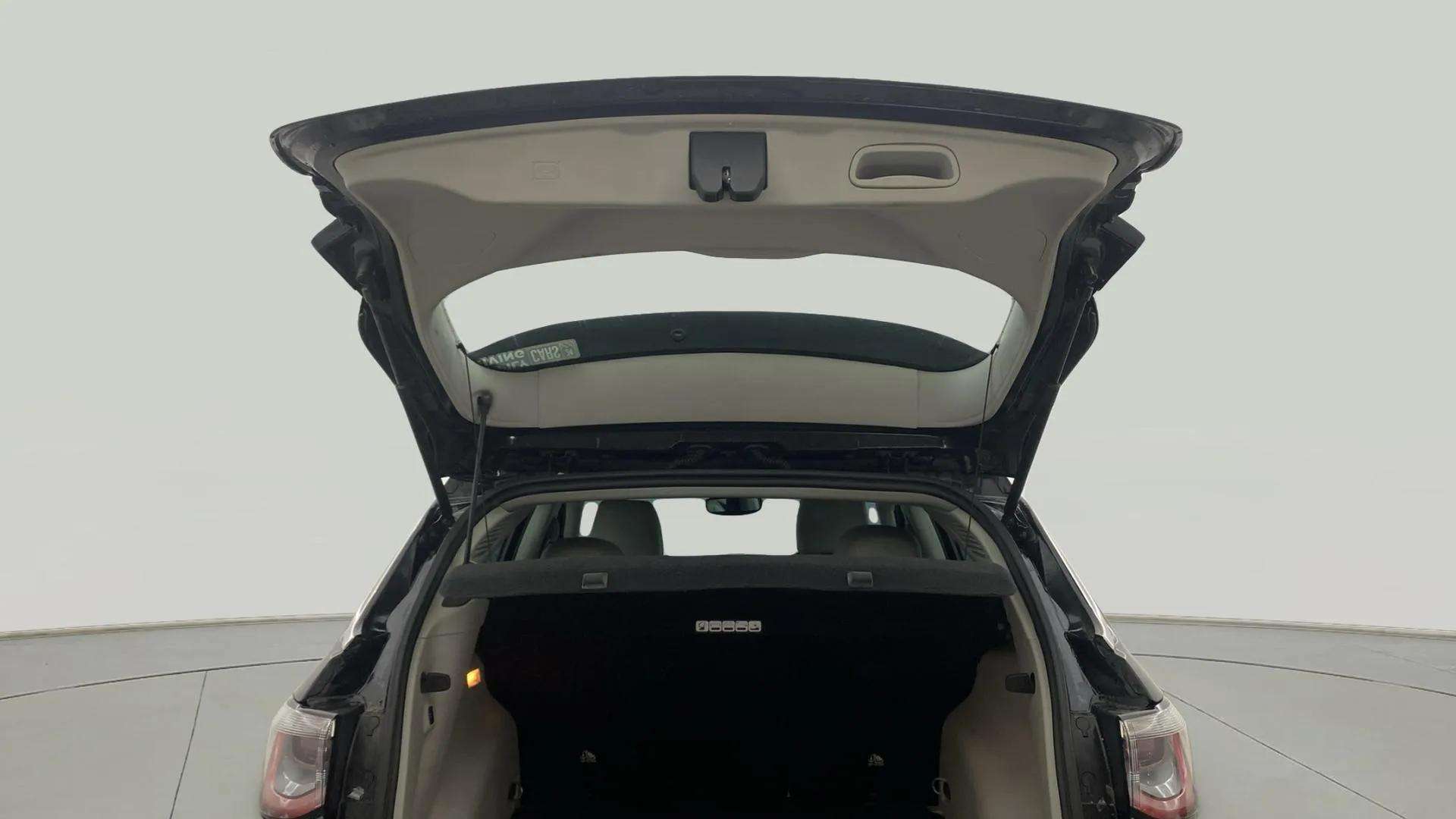 Boot-Open-Top-Half-View-43