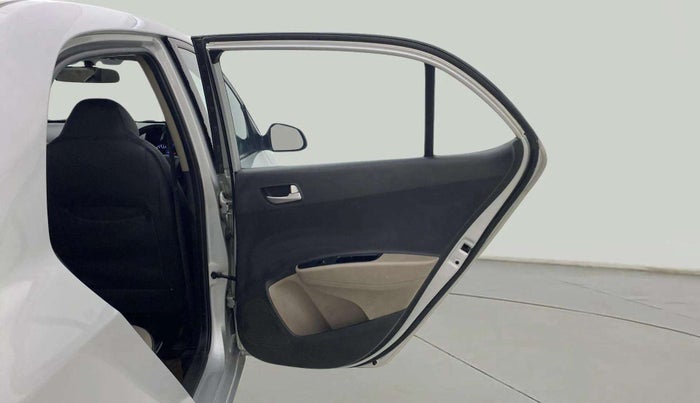 2015 Hyundai Xcent S 1.2, Petrol, Manual, 94,040 km, RHS Rear Door