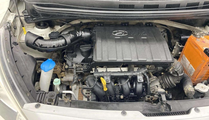 2015 Hyundai Xcent S 1.2, Petrol, Manual, 94,040 km, Engine View - Right
