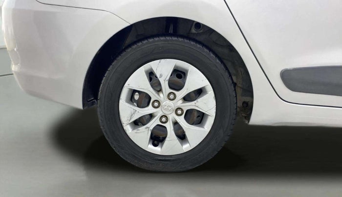 2015 Hyundai Xcent S 1.2, Petrol, Manual, 94,040 km, Right Rear Wheel