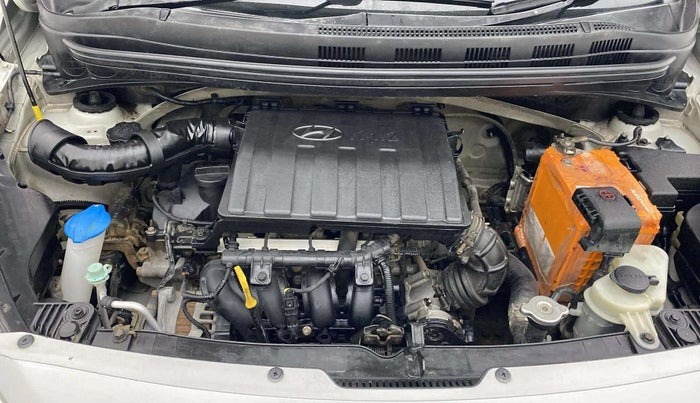 2015 Hyundai Xcent S 1.2, Petrol, Manual, 94,040 km, Engine View