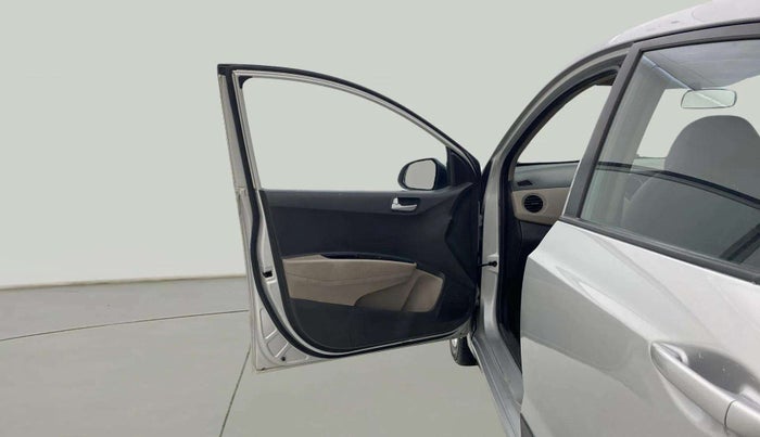 2015 Hyundai Xcent S 1.2, Petrol, Manual, 94,040 km, LHS Front Door