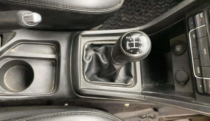 2021 Maruti Vitara Brezza VXI, Petrol, Manual, 67,584 km, Gear Lever