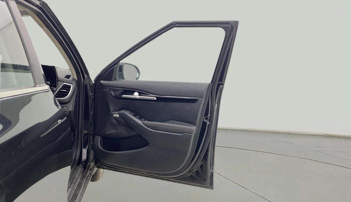 2021 KIA SELTOS GTX PLUS AT 1.5 DIESEL, Diesel, Automatic, 91,904 km, RHS Front Door