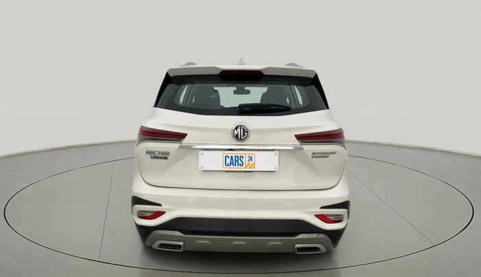 2023 MG HECTOR PLUS SHARP 1.5 PETROL TURBO CVT 6-STR, Petrol, Automatic, 27,067 km, Back/Rear