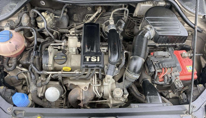 2016 Volkswagen Vento HIGHLINE PETROL AT, Petrol, Automatic, 78,388 km, Engine View