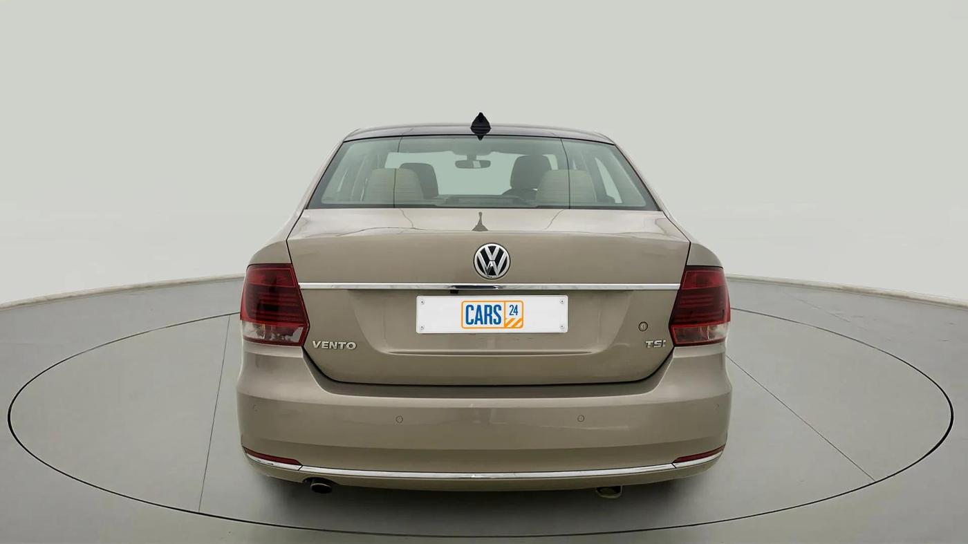 2016 Volkswagen Vento HIGHLINE PETROL AT, Petrol, Automatic, 78,388 km, Back/Rear