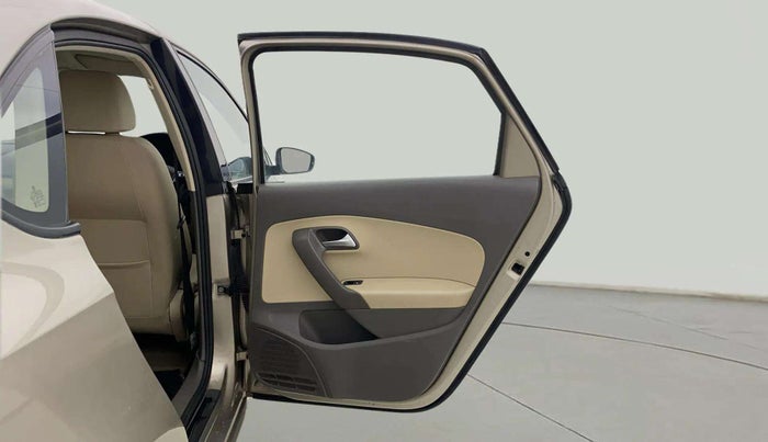 2016 Volkswagen Vento HIGHLINE PETROL AT, Petrol, Automatic, 78,388 km, RHS Rear Door