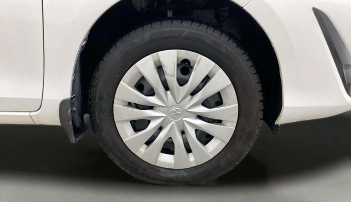 2021 Toyota YARIS J MT, Petrol, Manual, 32,635 km, Right Front Wheel