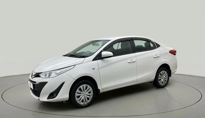 2021 Toyota YARIS J MT, Petrol, Manual, 32,635 km, Left Front Diagonal