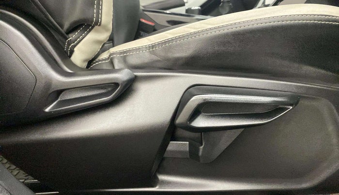 2024 Tata NEXON CREATIVE + 1.2 PETROL, Petrol, Manual, 10,835 km, Driver Side Adjustment Panel
