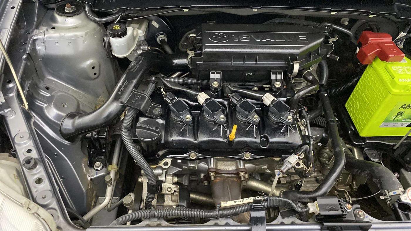 2017 Toyota Etios G, Petrol, Manual, 52,151 km, Engine View - Left