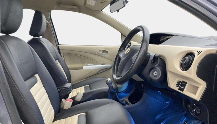 2017 Toyota Etios G, Petrol, Manual, 52,151 km, Right Side Front Door Cabin