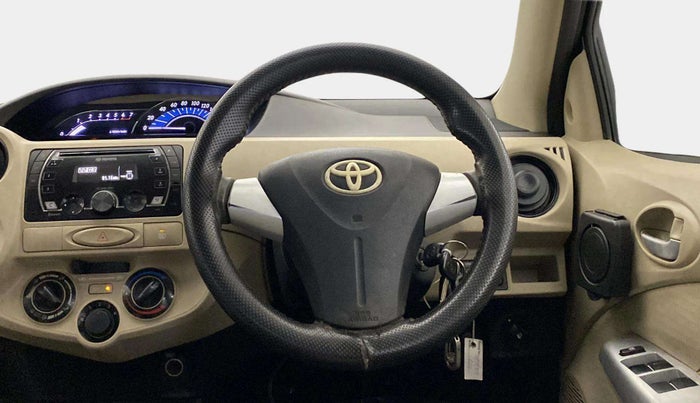2017 Toyota Etios G, Petrol, Manual, 52,151 km, Steering Wheel Close Up