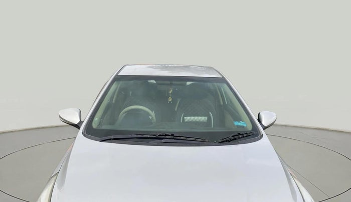 2015 Hyundai Verna FLUIDIC 4S 1.6 VTVT S(O), Petrol, Manual, 93,551 km, Front Windshield
