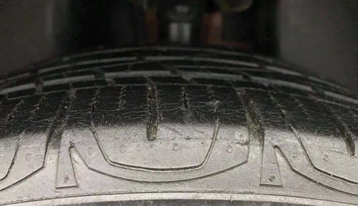 2018 Jeep Compass LIMITED (O) 1.4 PETROL AT, Petrol, Automatic, 39,493 km, Left Rear Tyre Tread