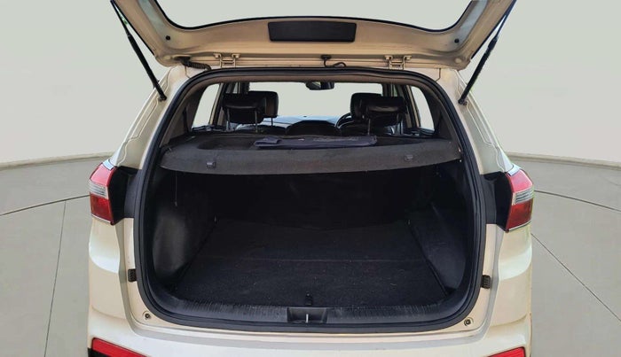 2015 Hyundai Creta SX 1.6 DIESEL, Diesel, Manual, 65,549 km, Boot Inside
