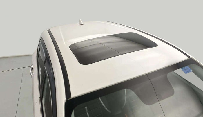 2023 Hyundai NEW I20 ASTA (O) 1.2 MT, Petrol, Manual, 20,340 km, Roof