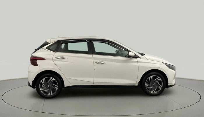 2023 Hyundai NEW I20 ASTA (O) 1.2 MT, Petrol, Manual, 20,340 km, Right Side View