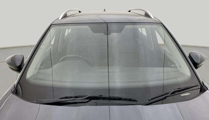 2022 Skoda KUSHAQ STYLE 1.0L TSI MT, Petrol, Manual, 65,423 km, Front Windshield