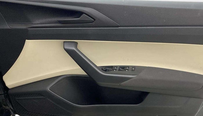 2023 Skoda SLAVIA ACTIVE 1.0L TSI MT, Petrol, Manual, 27,326 km, Driver Side Door Panels Control