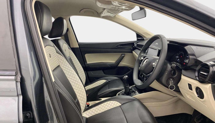 2023 Skoda SLAVIA ACTIVE 1.0L TSI MT, Petrol, Manual, 27,326 km, Right Side Front Door Cabin