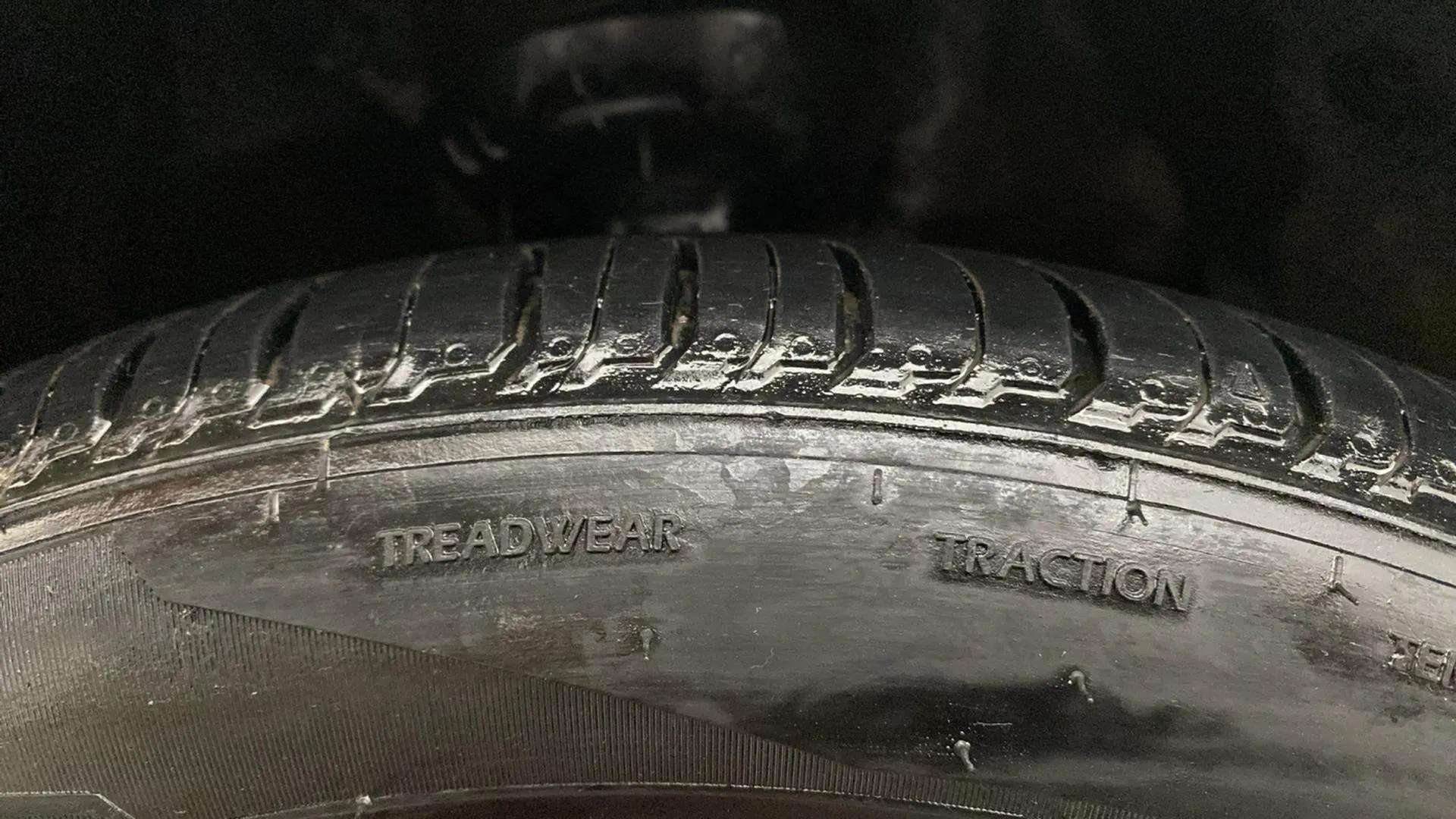 RHS-Front-Tyre-Tread-18