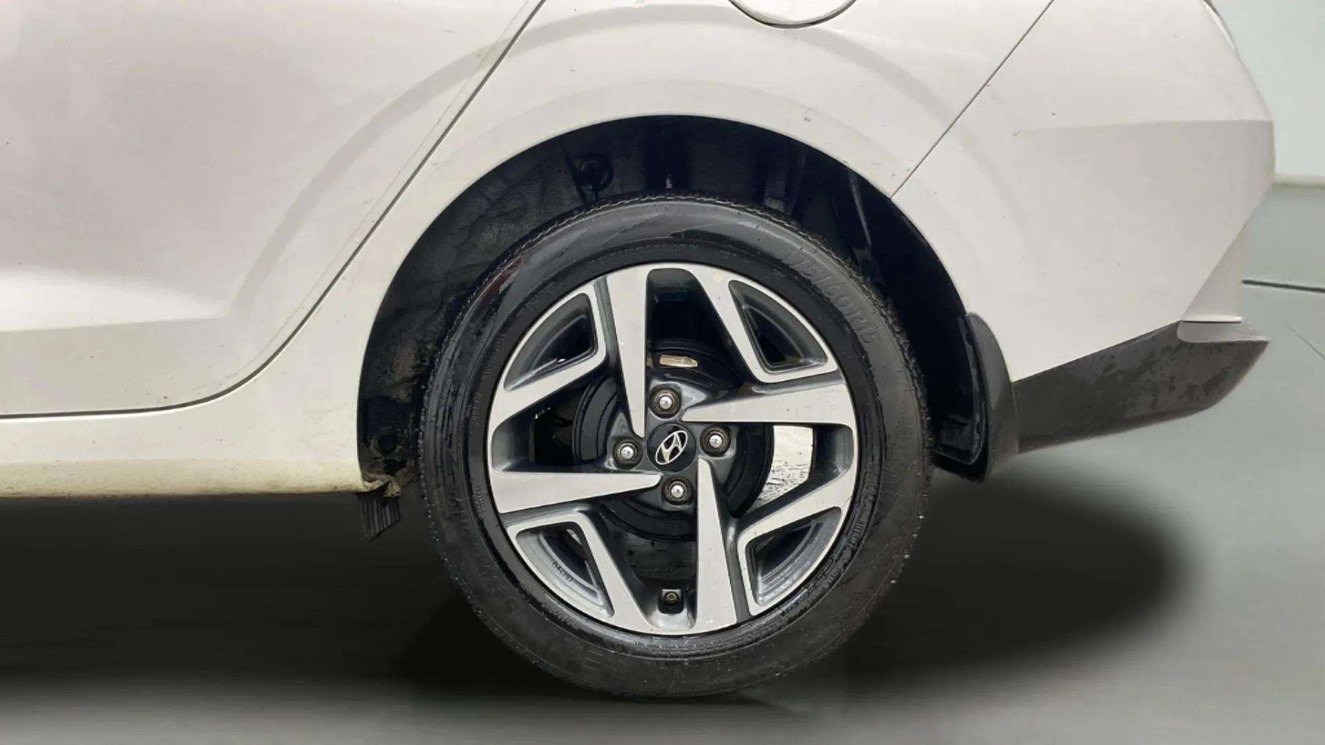 LHS-Rear-Wheel-17