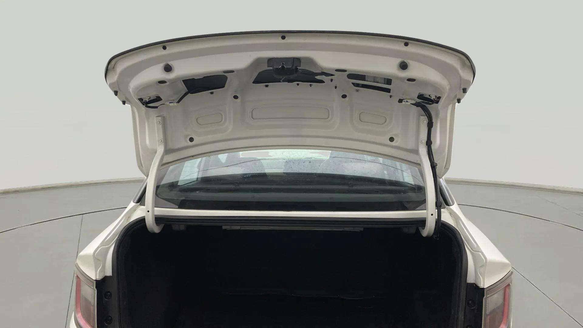 Boot-Open-Top-Half-View-43