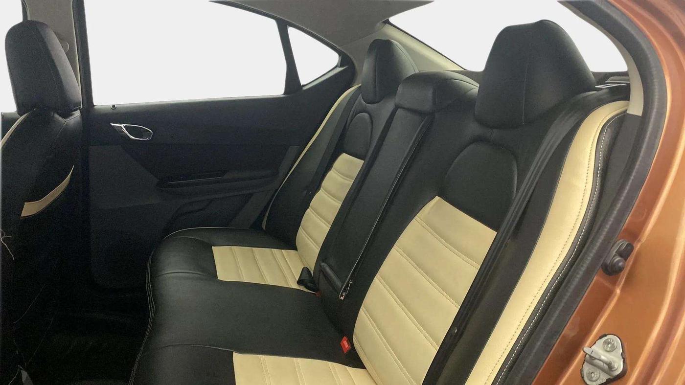 2017 Tata TIGOR XZ PETROL, Petrol, Manual, 44,664 km, Right Side Rear Door Cabin