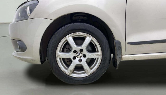 2017 Volkswagen Vento HIGHLINE DIESEL 1.5, Diesel, Manual, 1,21,617 km, Left Front Wheel