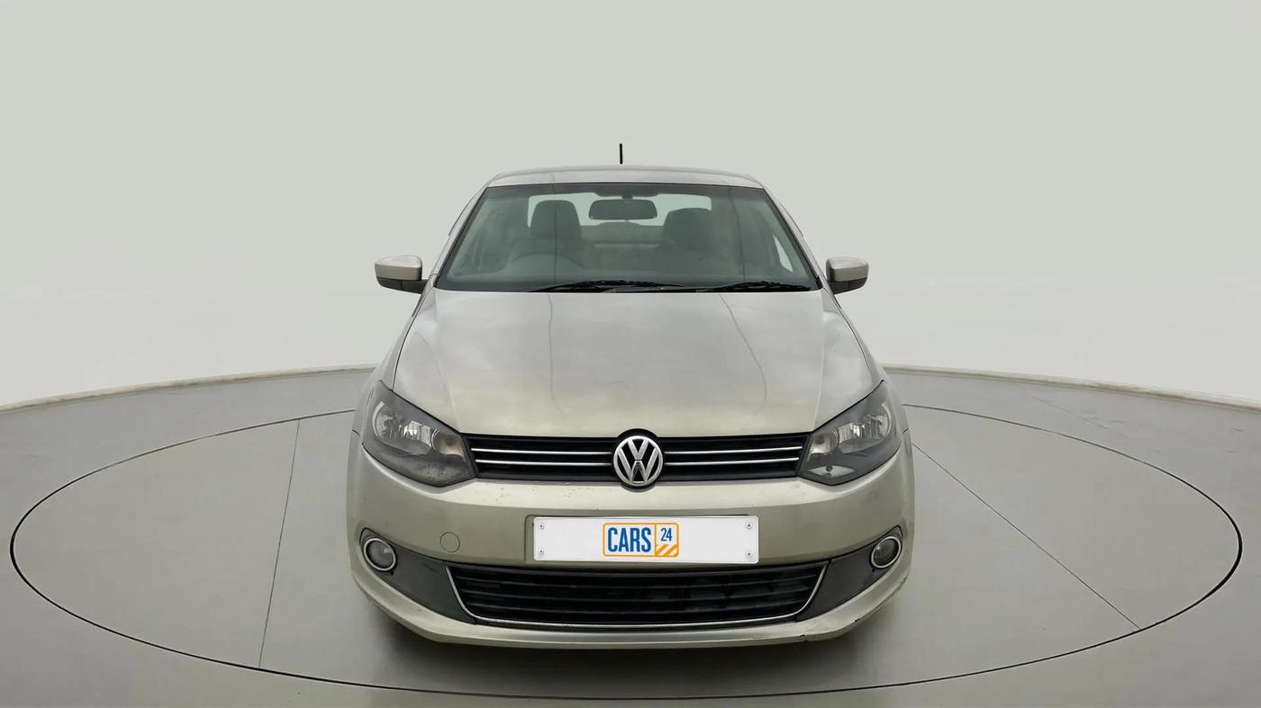 2013 Volkswagen Vento HIGHLINE DIESEL 1.6, Diesel, Manual, 1,21,703 km, Front