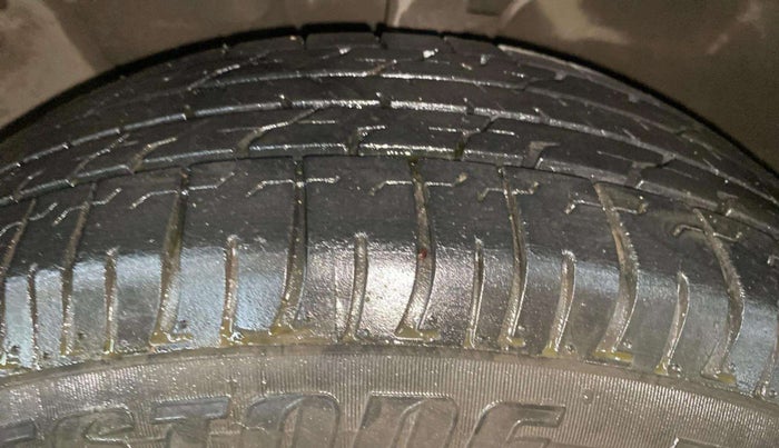 2018 Hyundai Creta E PLUS 1.6 PETROL, Petrol, Manual, 58,415 km, Left Front Tyre Tread