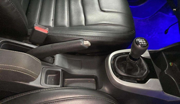 2018 Honda WR-V 1.2L I-VTEC VX MT, Petrol, Manual, 34,193 km, Gear Lever