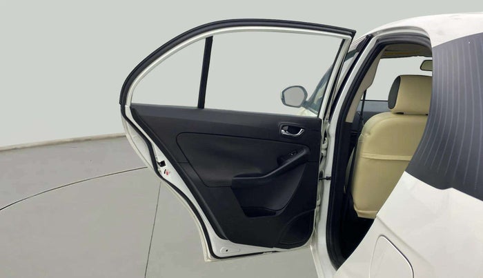 2015 Tata Bolt XT REVOTRON, Petrol, Manual, 17,262 km, LHS Rear Door