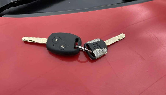 2015 Honda Brio S MT, Petrol, Manual, 63,867 km, Key Close Up
