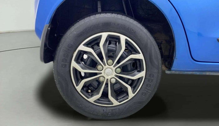 2021 Datsun Redi Go T(O), Petrol, Manual, 25,746 km, Right Rear Wheel
