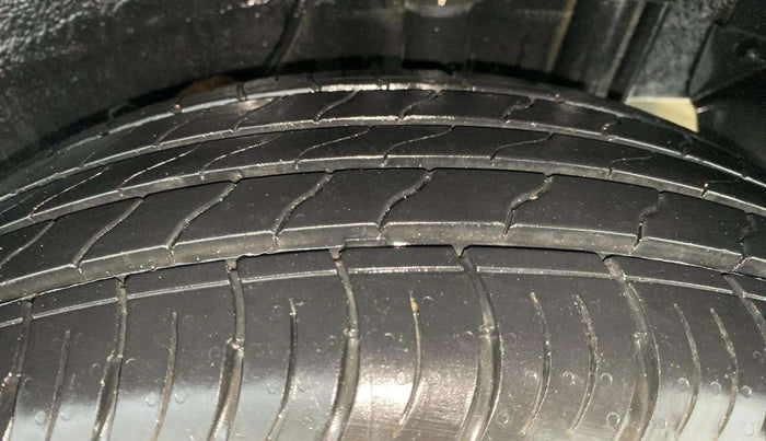 2019 Tata NEXON XM PETROL, Petrol, Manual, 34,308 km, Left Rear Tyre Tread