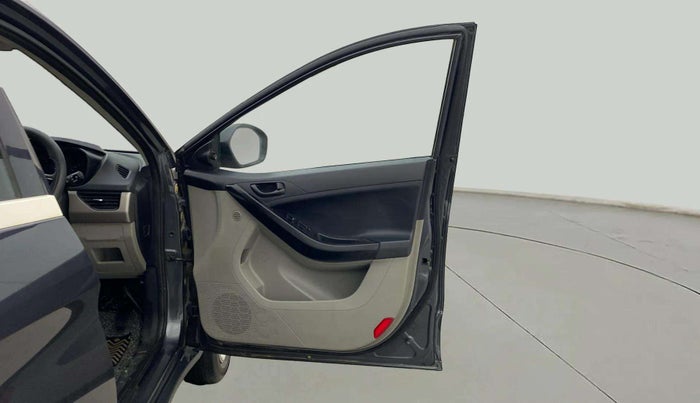 2019 Tata NEXON XM PETROL, Petrol, Manual, 34,308 km, RHS Front Door