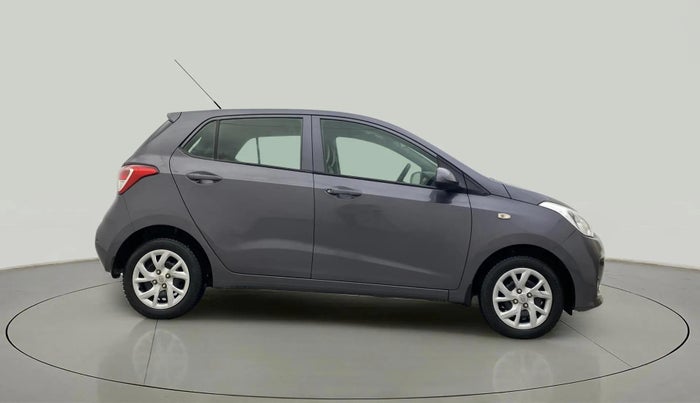 2017 Hyundai Grand i10 SPORTZ 1.2 KAPPA VTVT, Petrol, Manual, 20,411 km, Right Side View