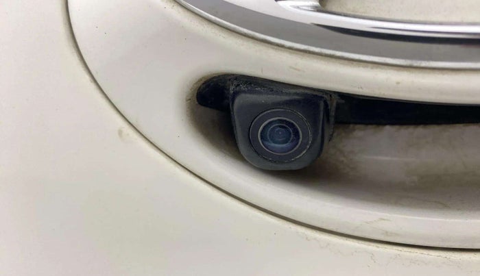 2018 Hyundai Grand i10 SPORTZ AT 1.2 KAPPA VTVT, Petrol, Automatic, 51,994 km, Parking Camera