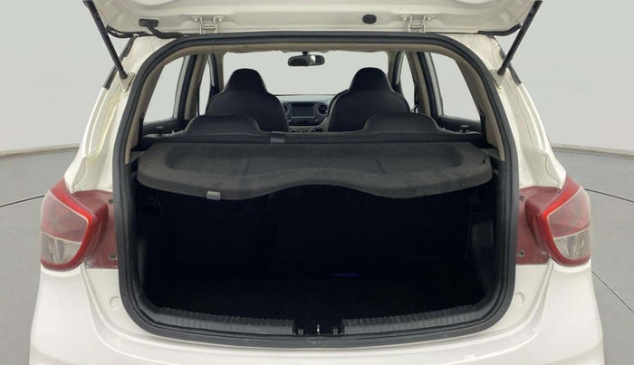 2018 Hyundai Grand i10 SPORTZ AT 1.2 KAPPA VTVT, Petrol, Automatic, 51,994 km, Boot Inside