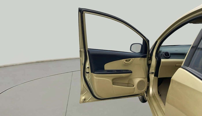 2015 Honda Mobilio 1.5L I-DTEC V, Diesel, Manual, 69,218 km, LHS Front Door