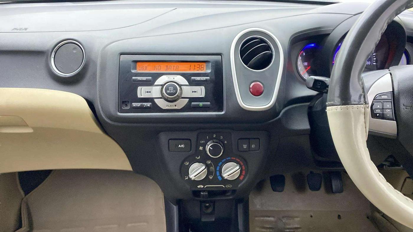 2015 Honda Mobilio 1.5L I-DTEC V, Diesel, Manual, 69,392 km, Air Conditioner
