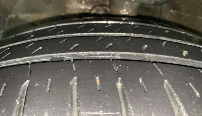 2015 Honda Mobilio 1.5L I-DTEC V, Diesel, Manual, 69,218 km, Left Front Tyre Tread