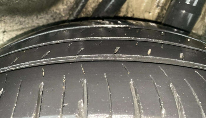 2015 Honda Mobilio 1.5L I-DTEC V, Diesel, Manual, 69,218 km, Left Rear Tyre Tread